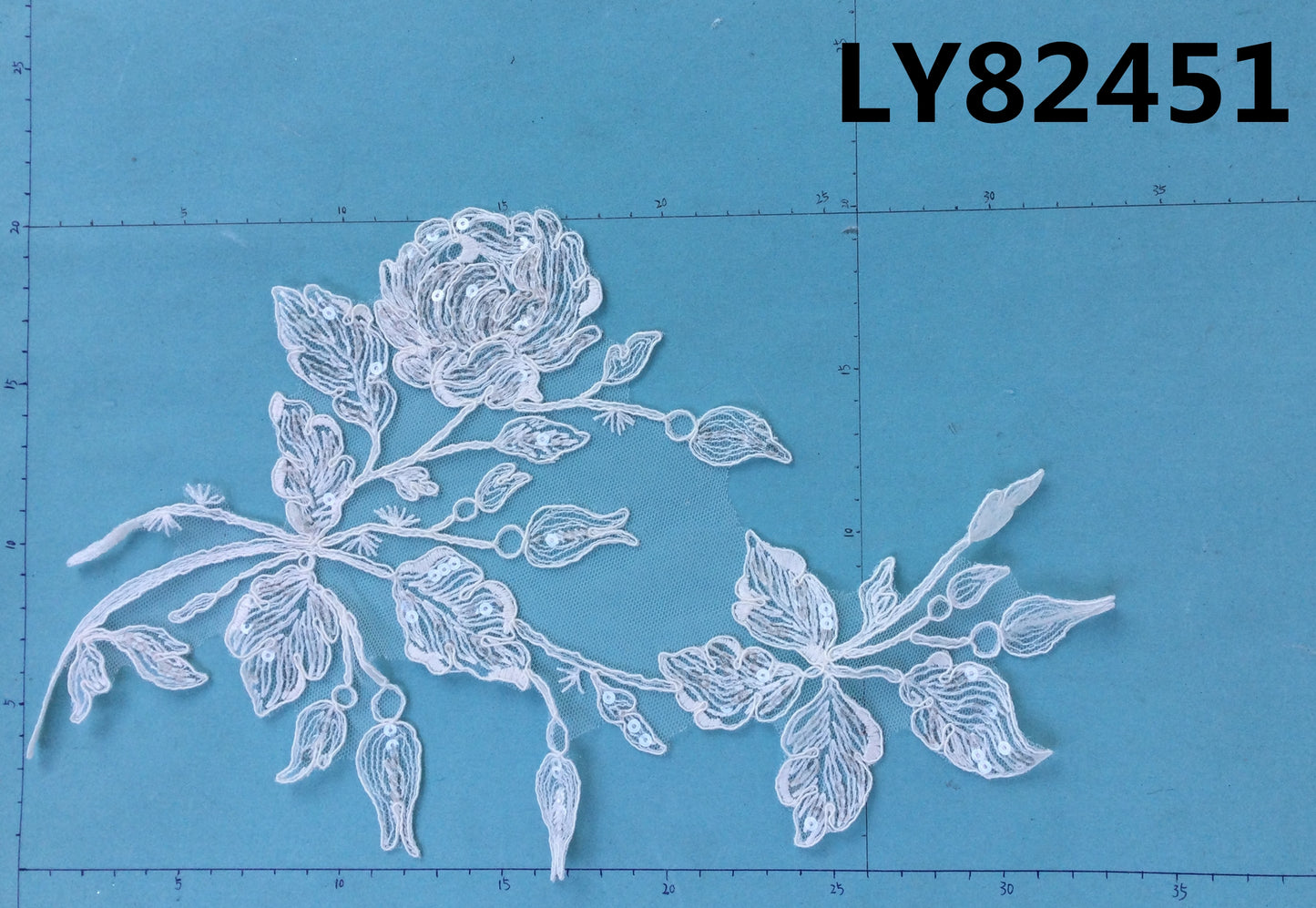 LY82451 Raised Stem Stitch Floral Appliqué | for Wedding Dress & Couture DIY | 33x20cm