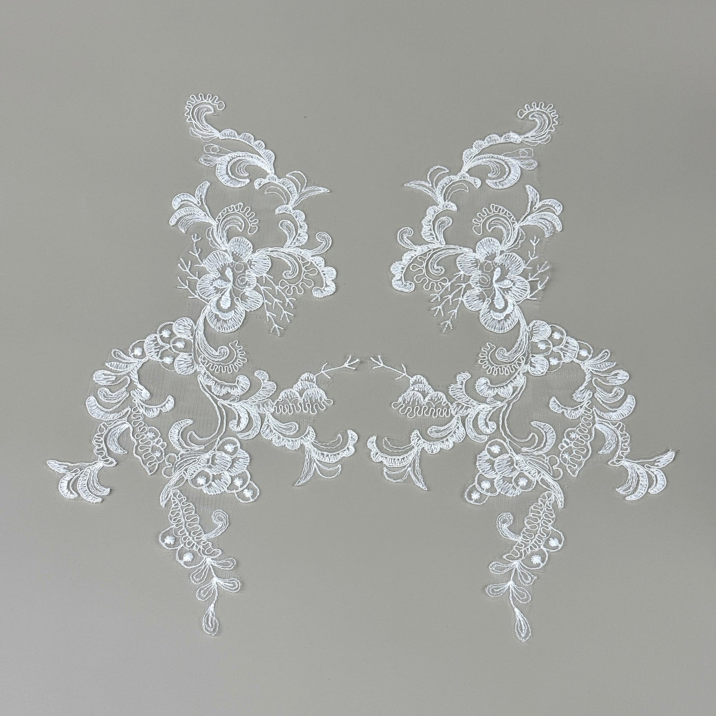 LY82001 Raised Stem Stitch Floral Appliqué | for Wedding Dress & Couture DIY | 34x16cm