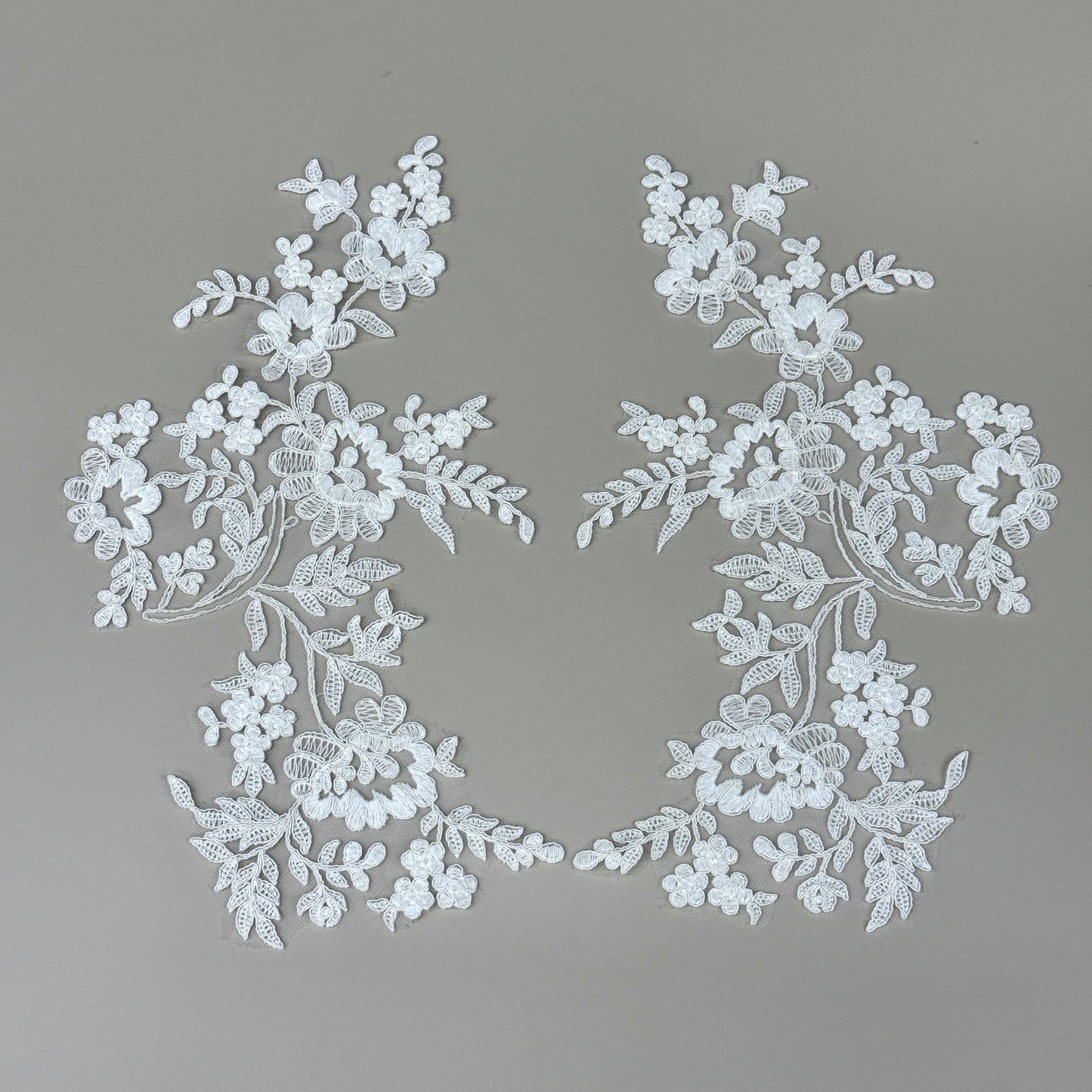 LY82003 Raised Stem Stitch Floral Appliqué | for Wedding Dress & Couture DIY | 29x21cm