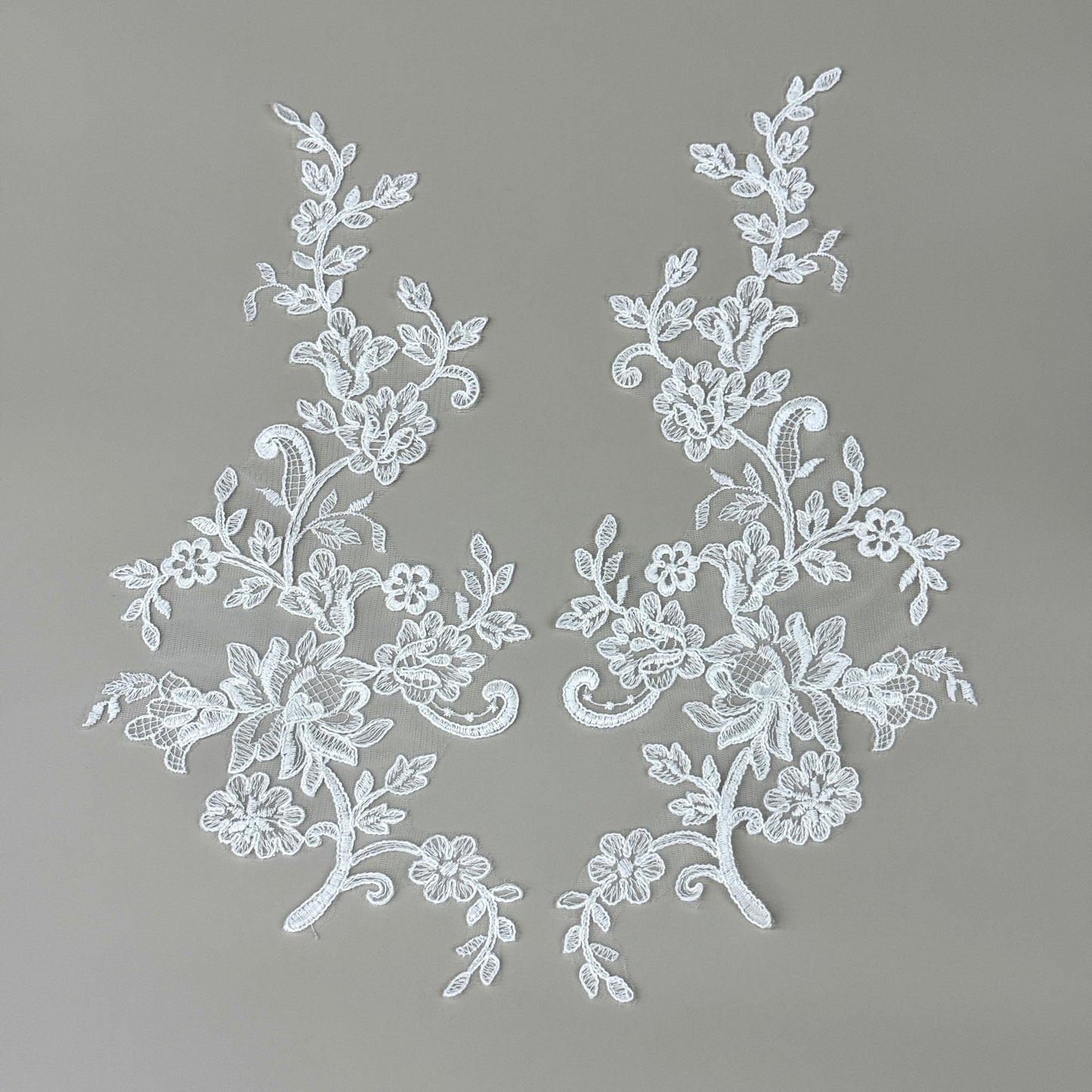 LY82249 Raised Stem Stitch Floral Appliqué | for Wedding Dress & Couture DIY | 37x17cm
