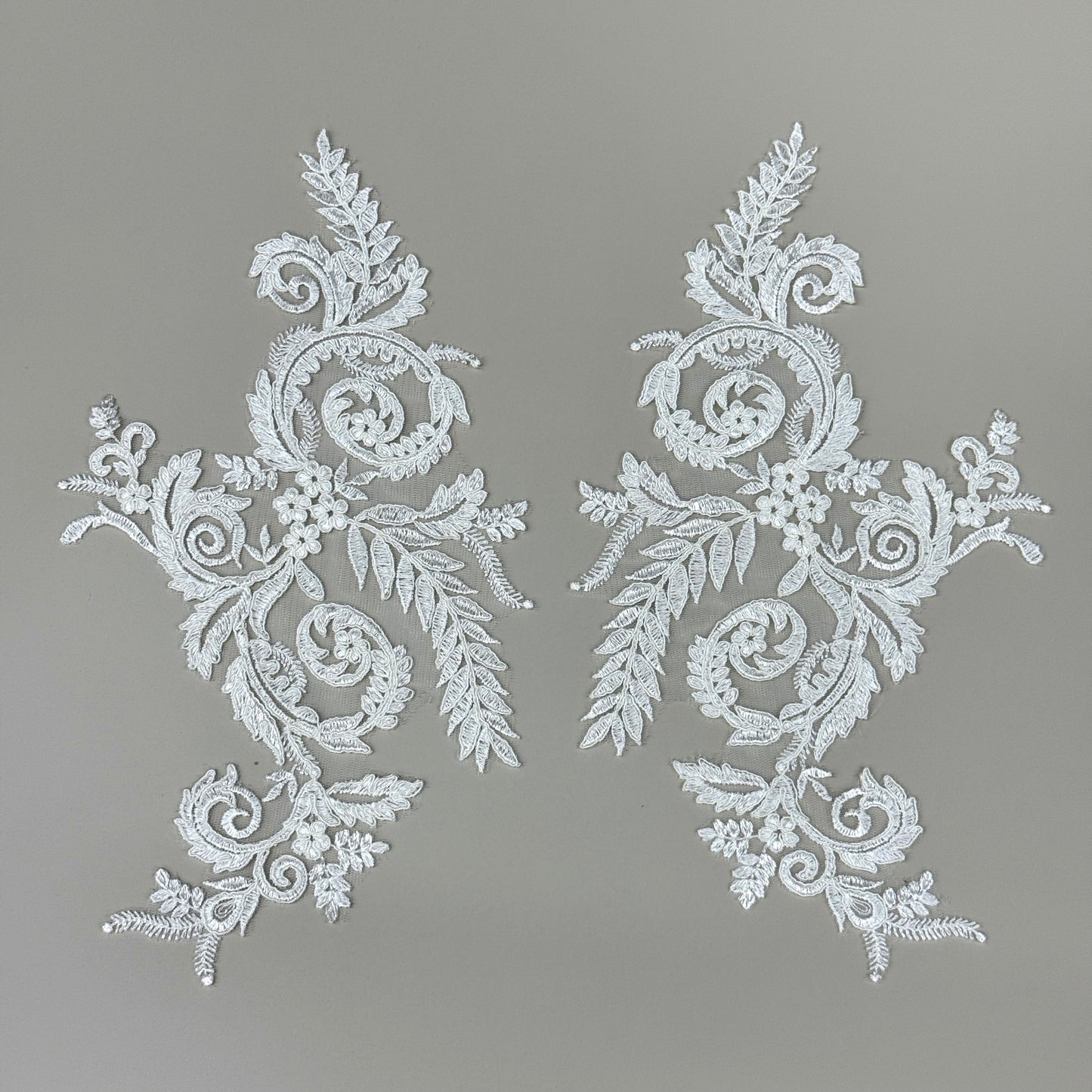 LY82261 Raised Stem Stitch Floral Appliqué | for Wedding Dress & Couture DIY | 30x17cm