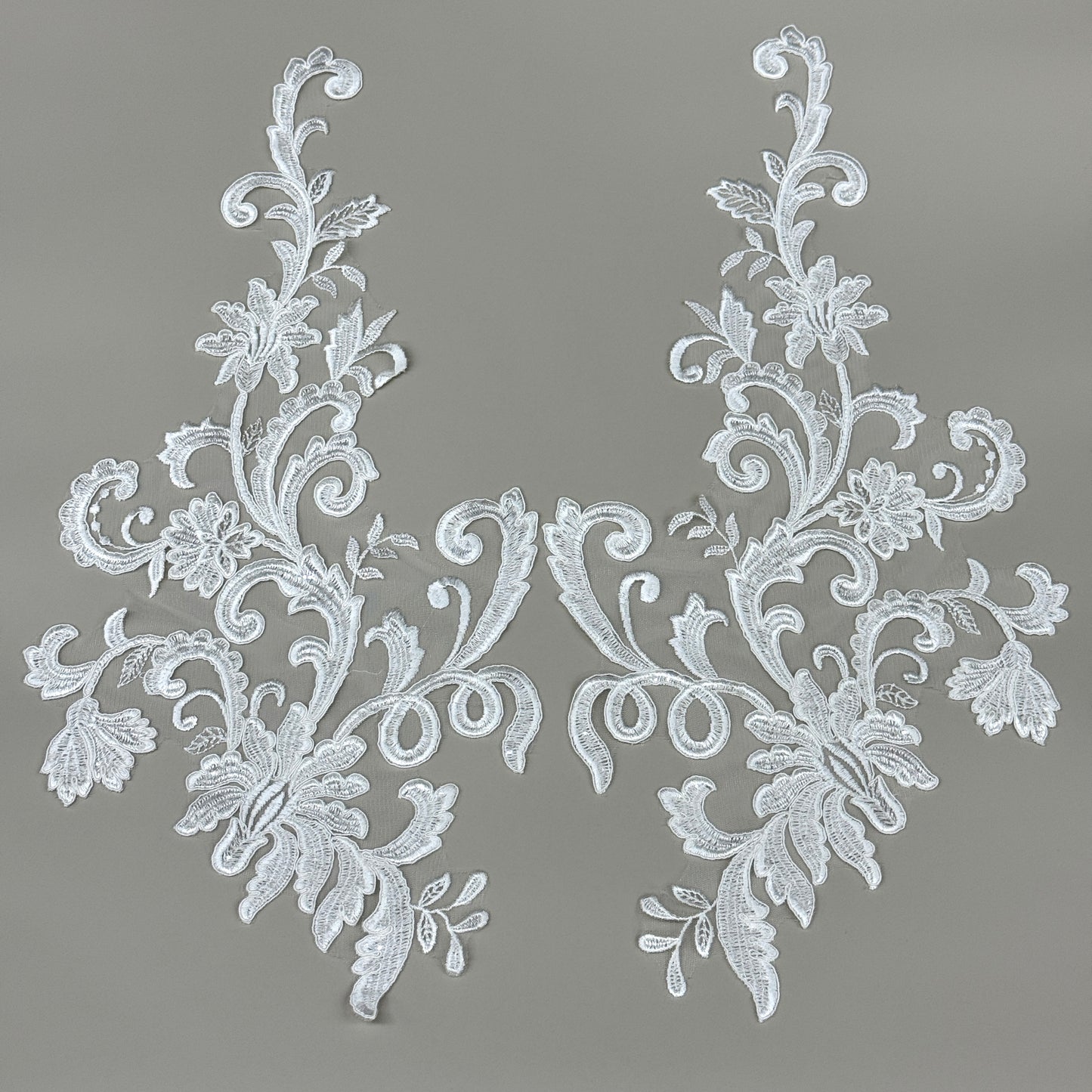 LY82452 Raised Stem Stitch Floral Appliqué | for Wedding Dress & Couture DIY | 48x26cm
