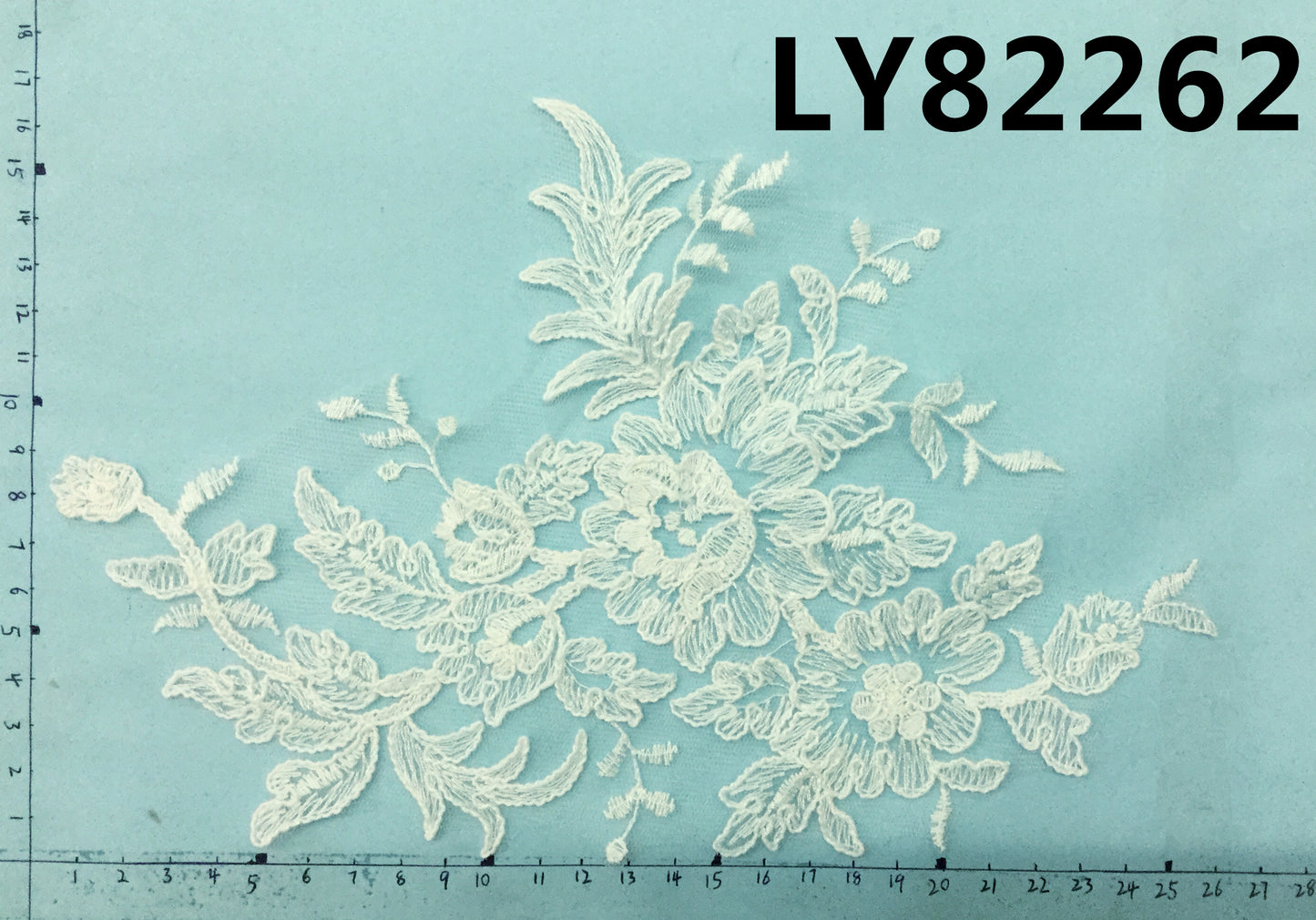 LY82262 Raised Stem Stitch Floral Appliqué | for Wedding Dress & Couture DIY | 26x17cm
